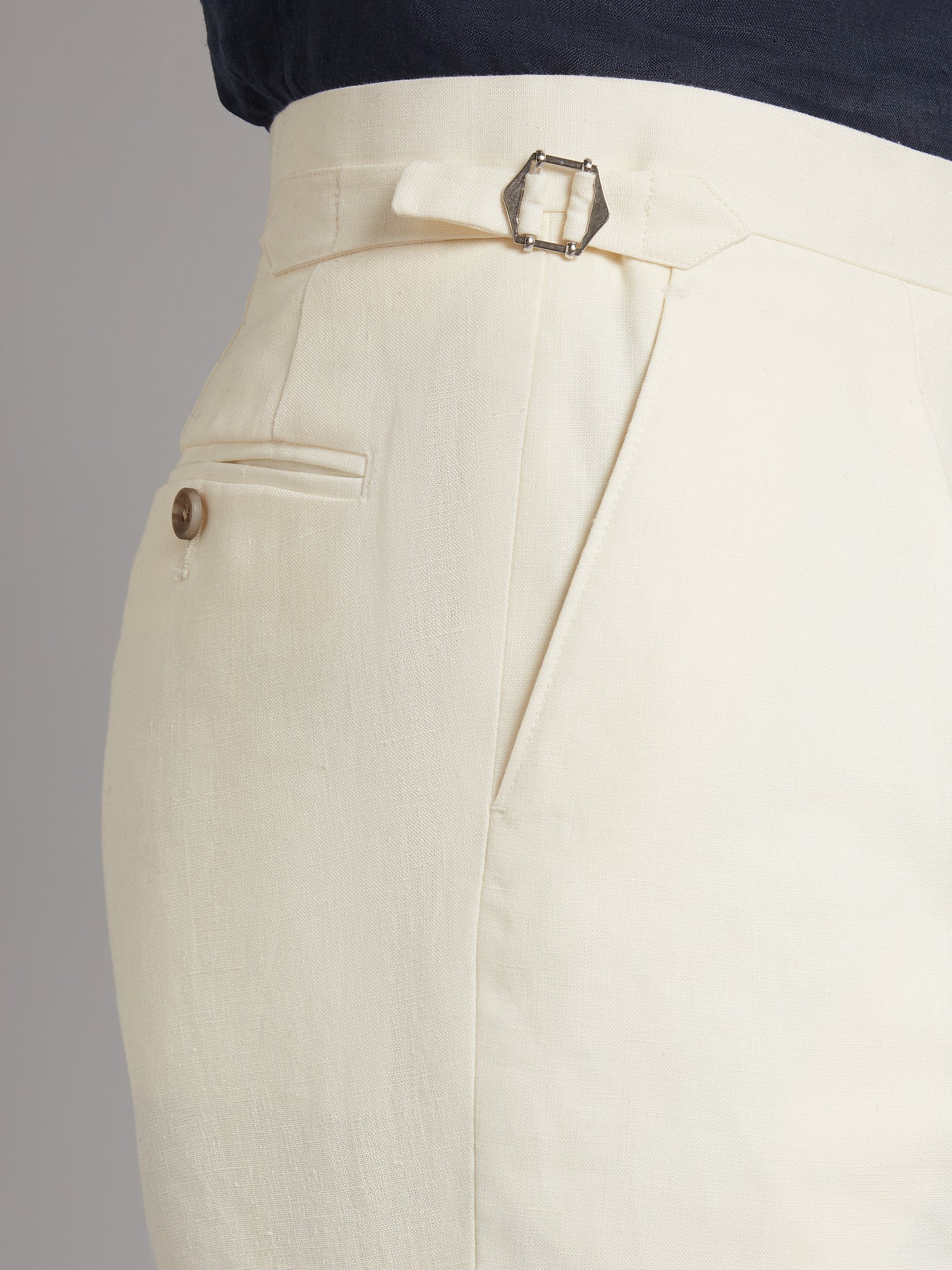 Cadogan Suit Linen - Ivory