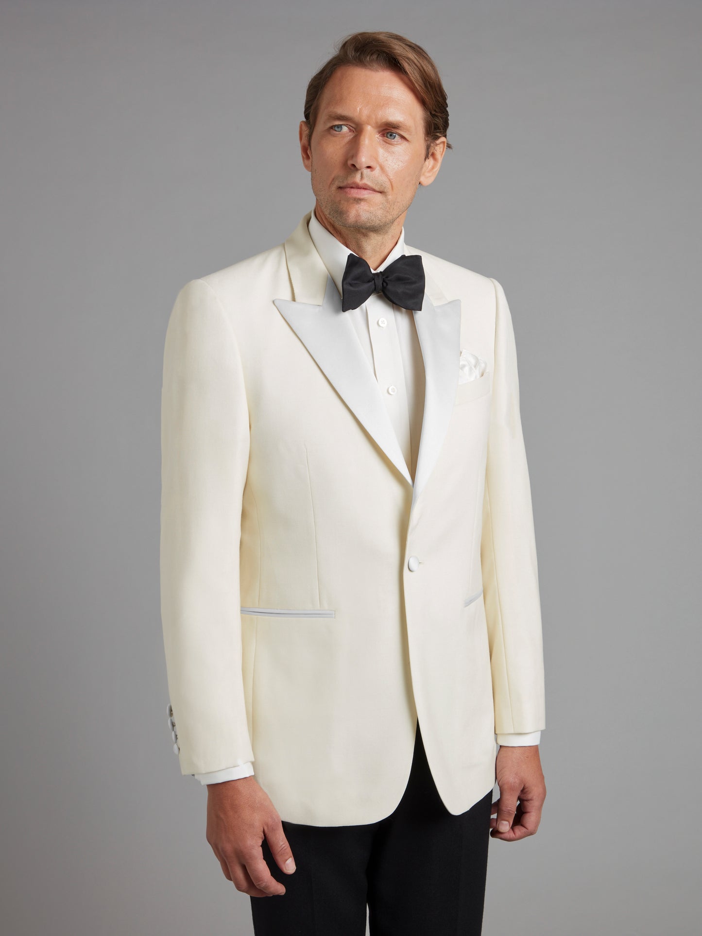 Carlyle Dinner Jacket - White