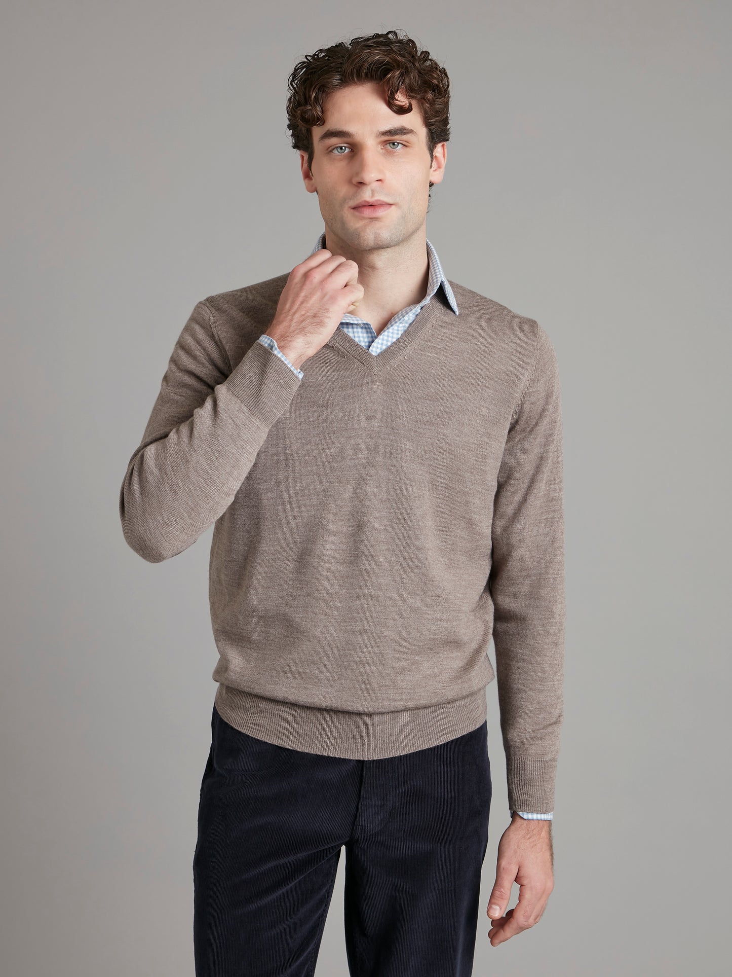 Merino V Neck Jumper - Mushroom