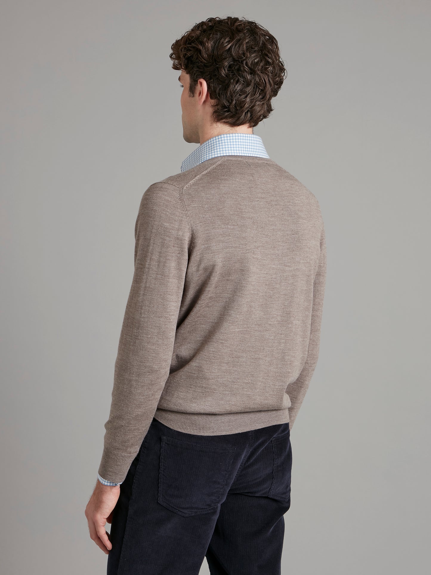 Merino V Neck Jumper - Mushroom