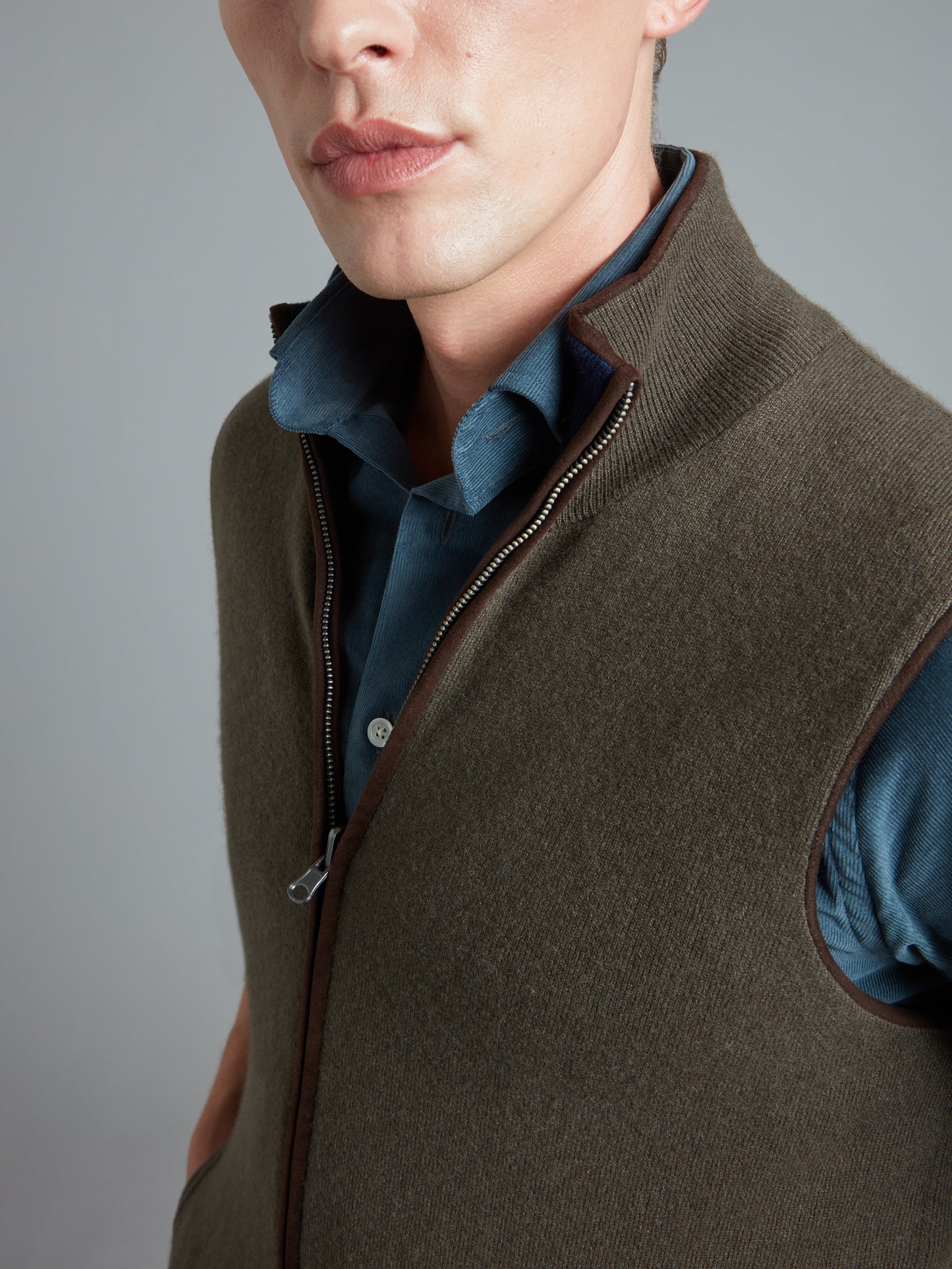 Reversible Cashmere Gilet - Navy & Moss