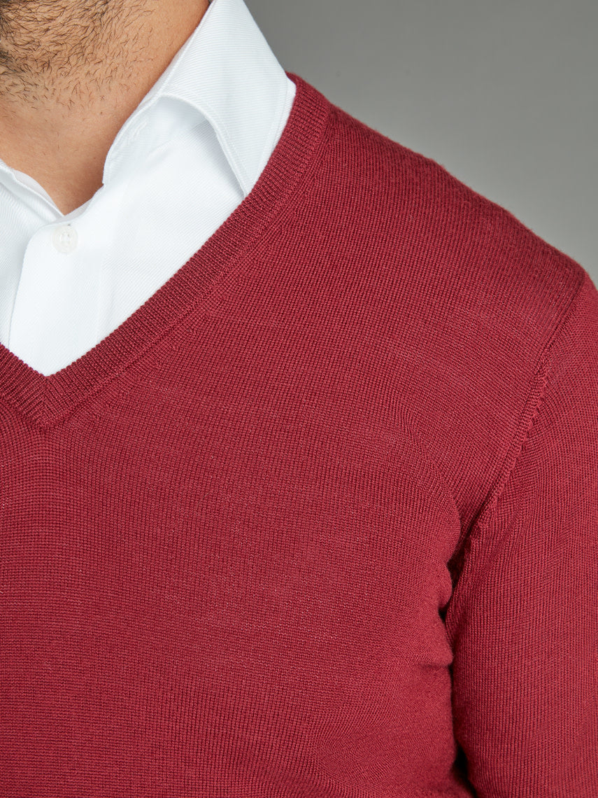 Merino V Neck Sweater - Bordeaux